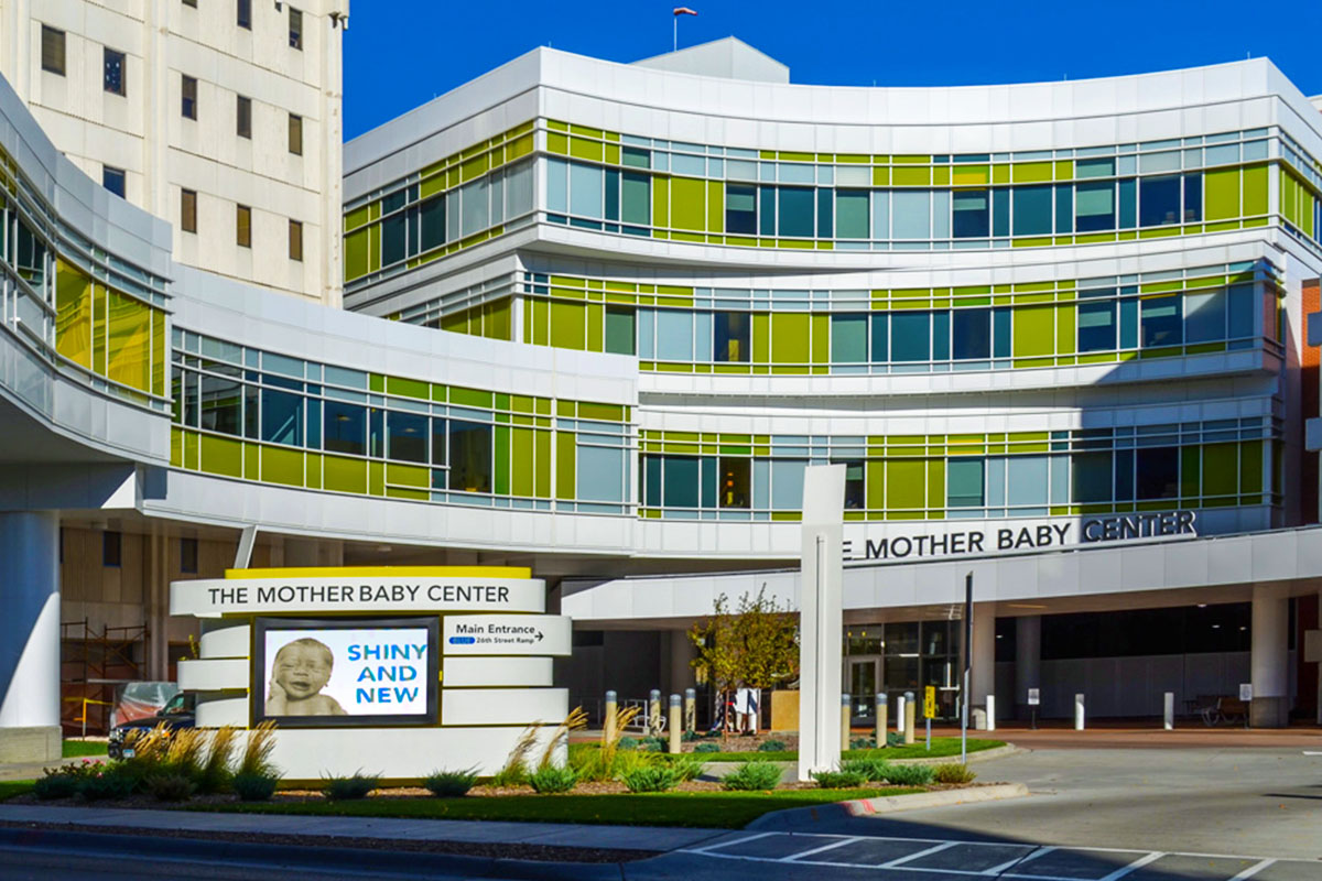 The Mother Baby Center Abbott Northwestern Hospital Ebs Mn